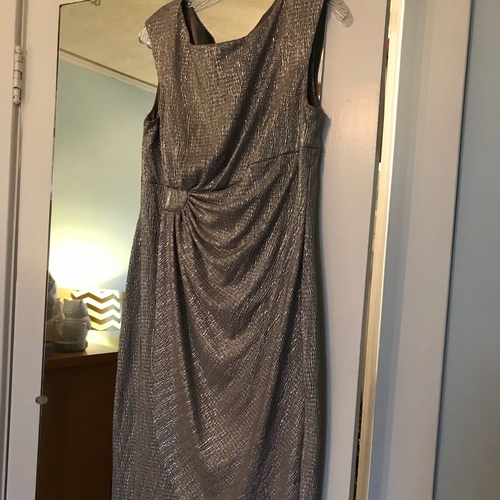 Beautiful shimmery champagne dress